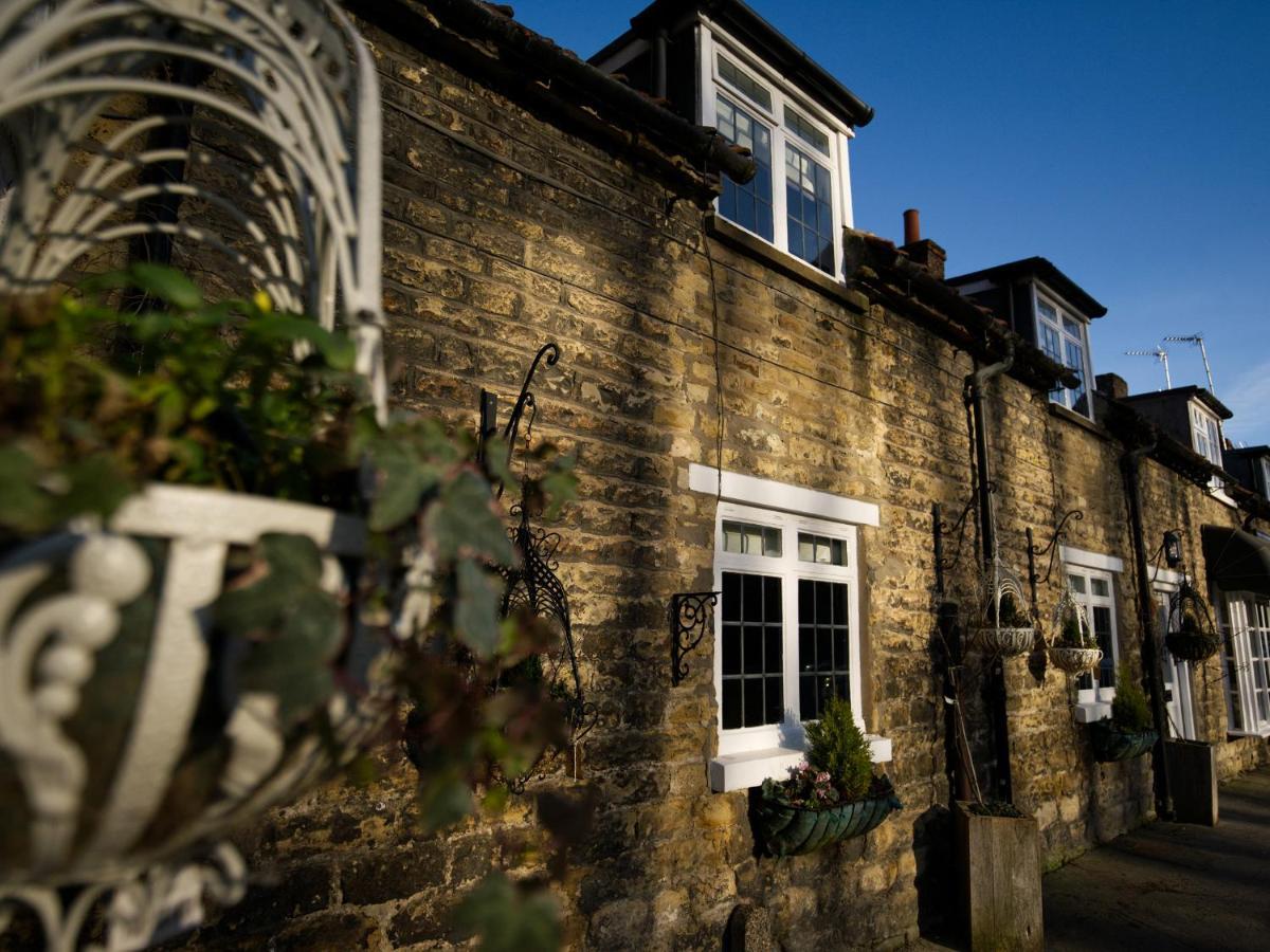 Beckdale Villa Pickering Buitenkant foto